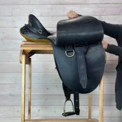 Used Porter's Stockman Drafter Australian Saddle 16/W 15 Used Porter's Stockman Drafter Australian Saddle 16/W -Classic Equine Shop 328 R Flap 44421.1686182215