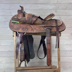 Used Star Of Texas Western Saddle 15/MW -Classic Equine Shop 340 L Rigging 75237.1690419382