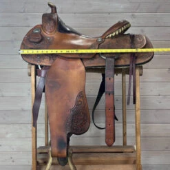 Used Star Of Texas Western Saddle 15/MW -Classic Equine Shop 340 Skirt Measurement 01240.1690419413