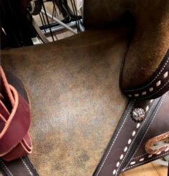 Circle Y HTW Treeless Barrel Saddle 5198 -Classic Equine Shop HTW MTG Treeless Barrel Chocolate seat SP5198 035C 05 1 circle y 06613.1687466596