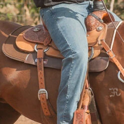 Classic Equine BioFit Correction Pad WFP 7 Classic Equine BioFit Correction Pad WFP -Classic Equine Shop biofit correction brown lifestyle WFP132 classic equine 06423.1674502430