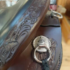 Tucker Horizon Outpost Endurance Saddle 179 -Classic Equine Shop horizon endurance saddle cantle dee marys tucker 77871.1686676570