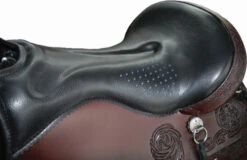 Tucker Horizon Wanderer Saddle 295 -Classic Equine Shop horizon ergonomic seat tucker 70876.1686517424